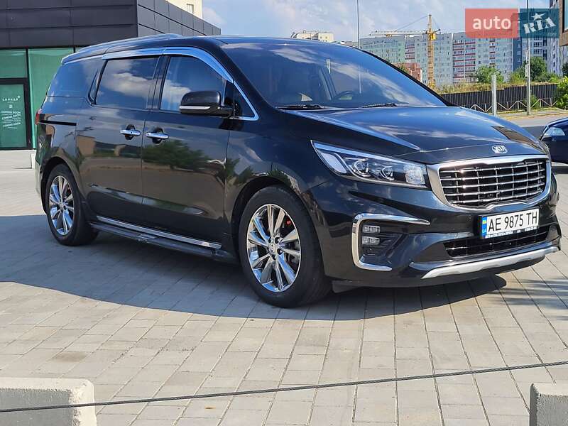 2018 kia carnival