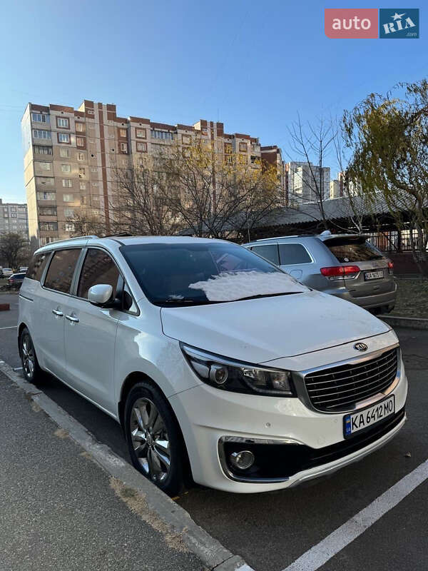 2015 kia carnival