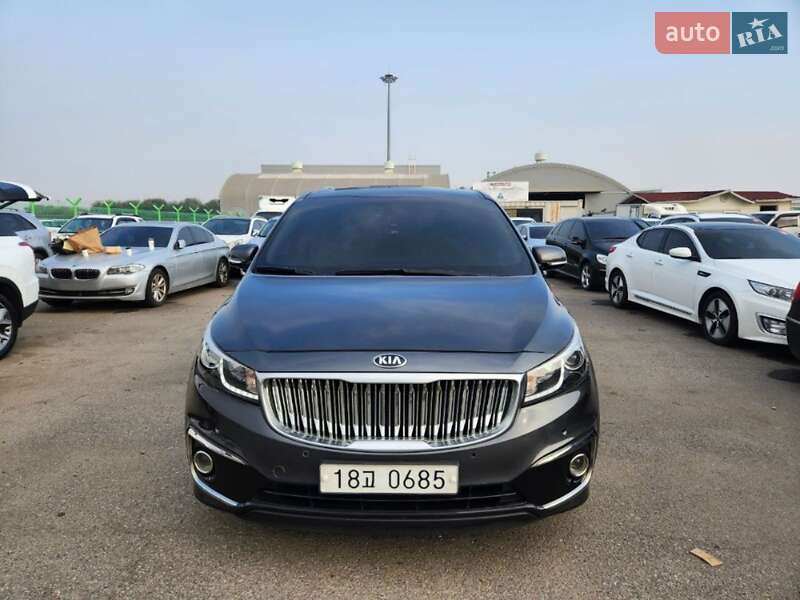 2016 kia carnival