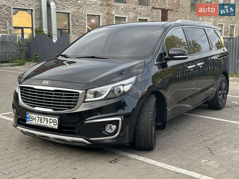2017 kia carnival