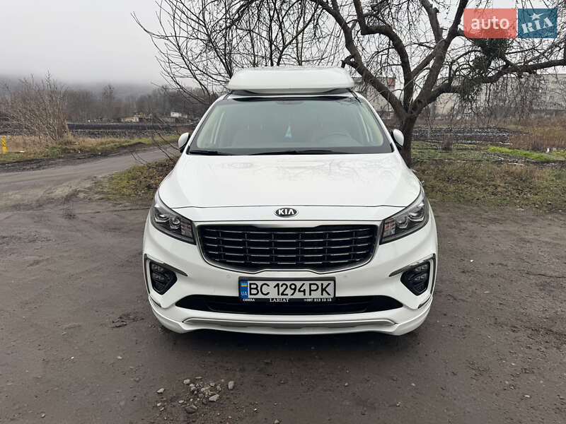 2018 kia carnival