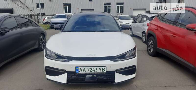 2022 kia ev6
