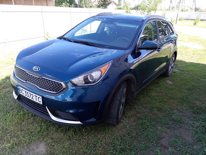2017 kia niro