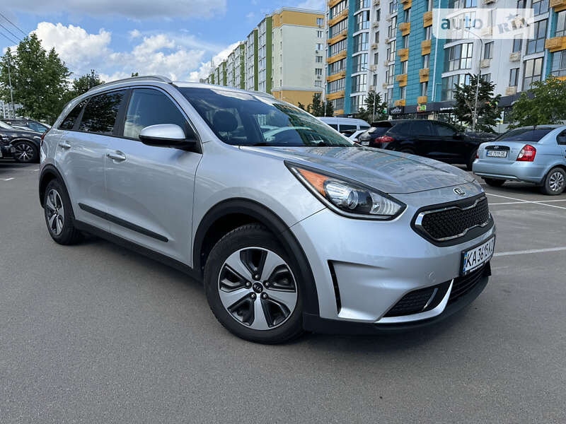2017 kia niro