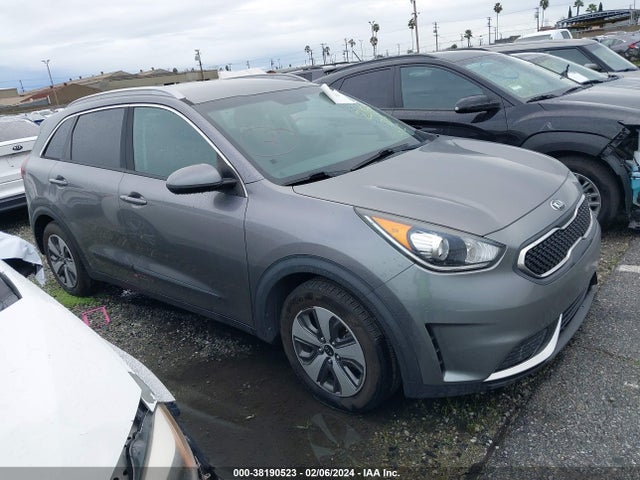2017 kia niro