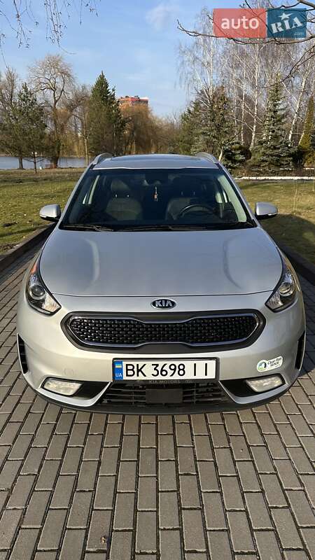 2017 kia niro