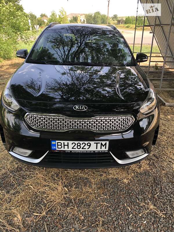 2017 kia niro