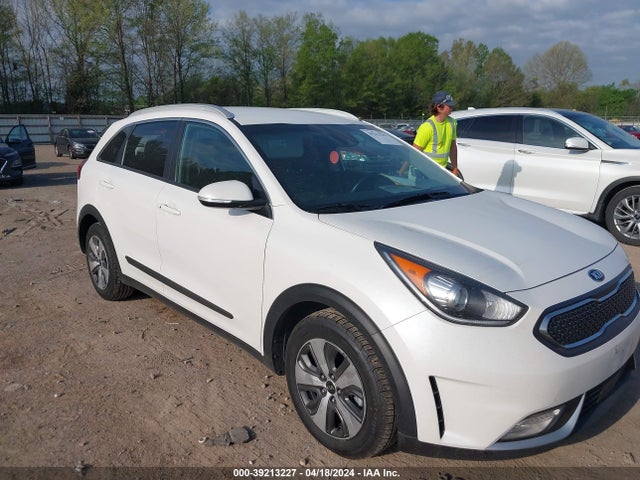 2017 kia niro