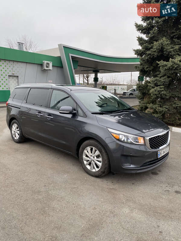 2016 kia sedona