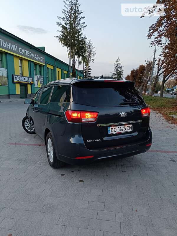 2015 kia sedona
