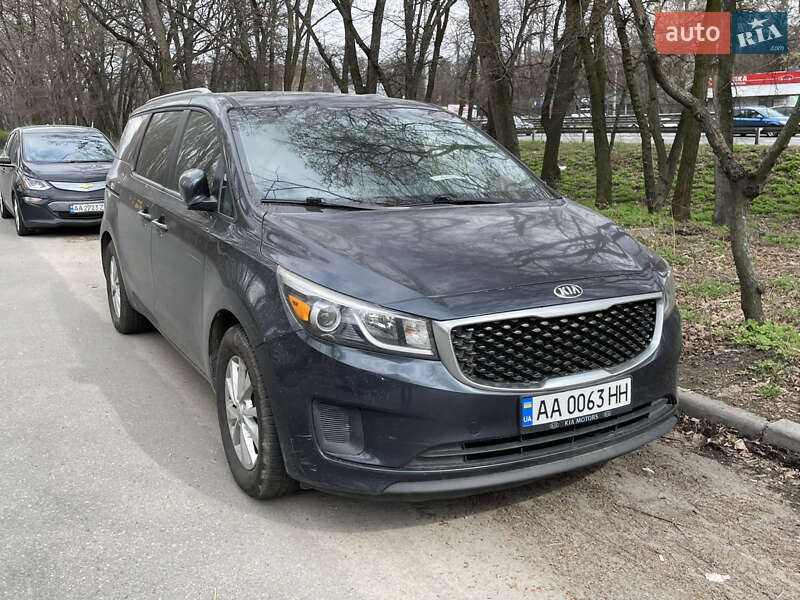 2014 kia sedona
