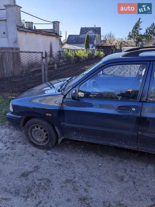 2000 kia pride