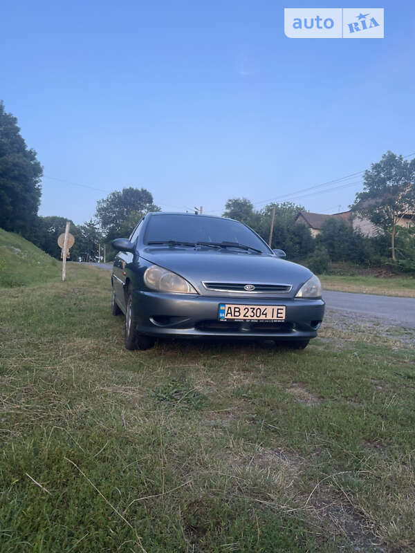2001 kia rio