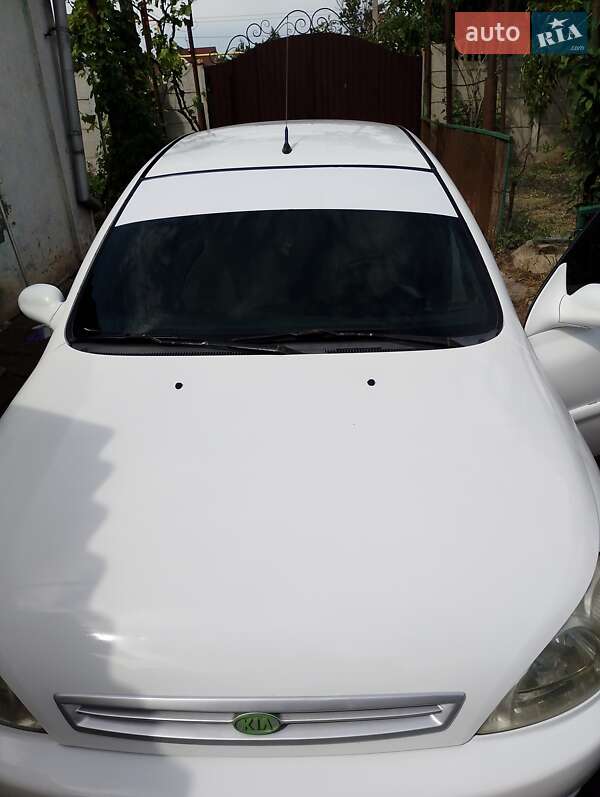 2002 kia rio