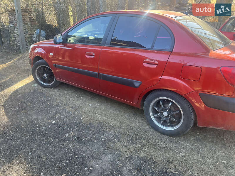 2005 kia rio