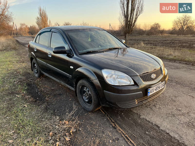 2007 kia rio