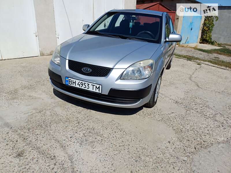 2008 kia rio