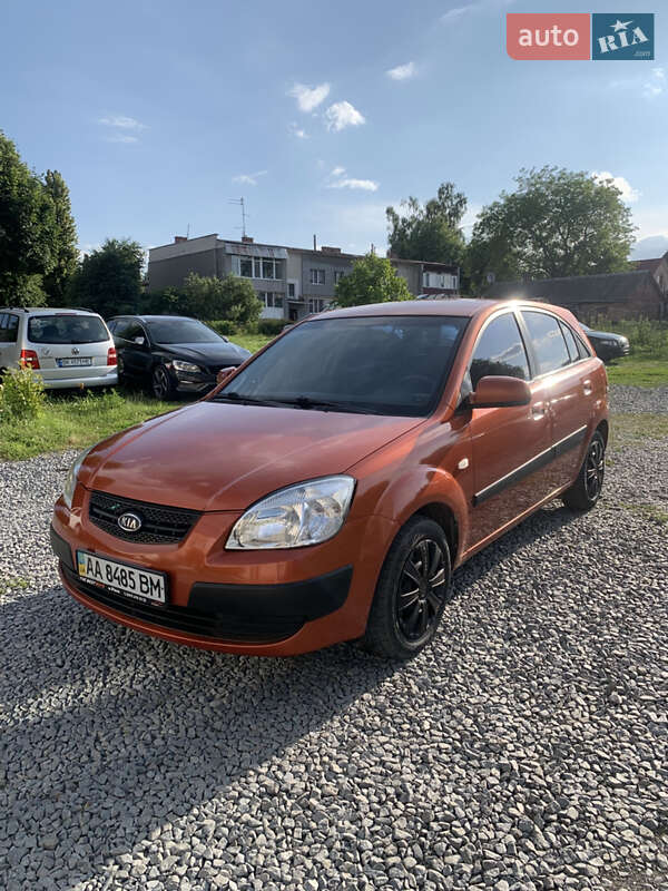 2006 kia rio