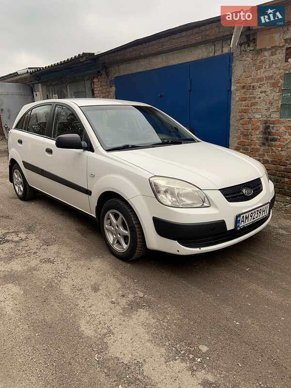 2007 kia rio