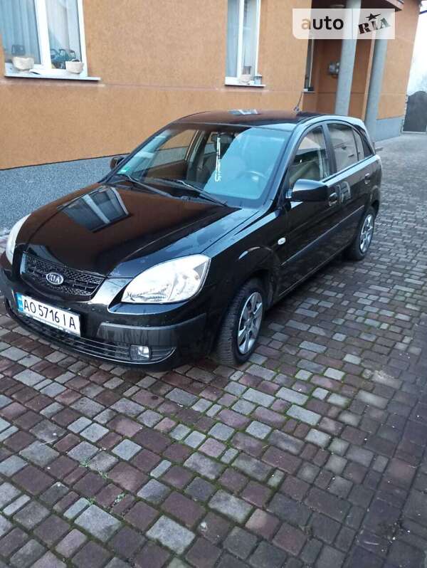 2007 kia rio