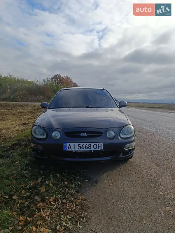 2000 kia shuma