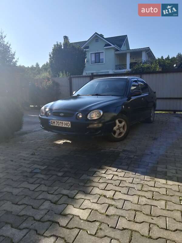 1999 kia shuma
