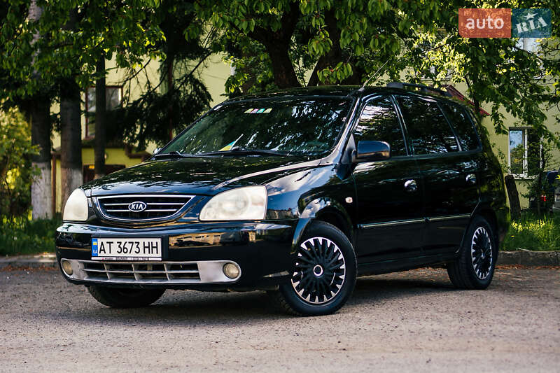 2004 kia carens