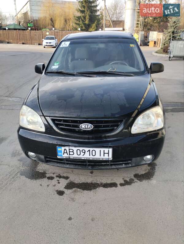 2006 kia carens