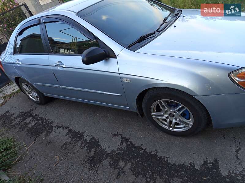 2007 kia cerato
