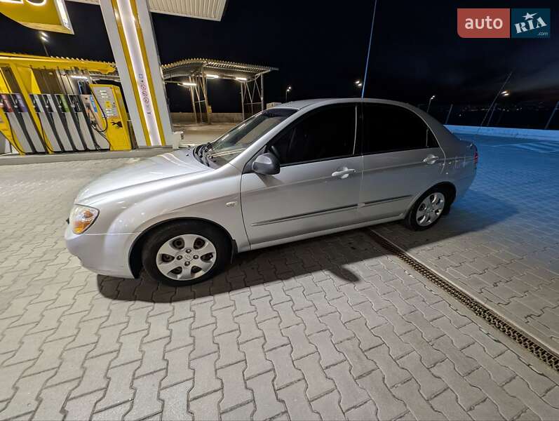2007 kia cerato