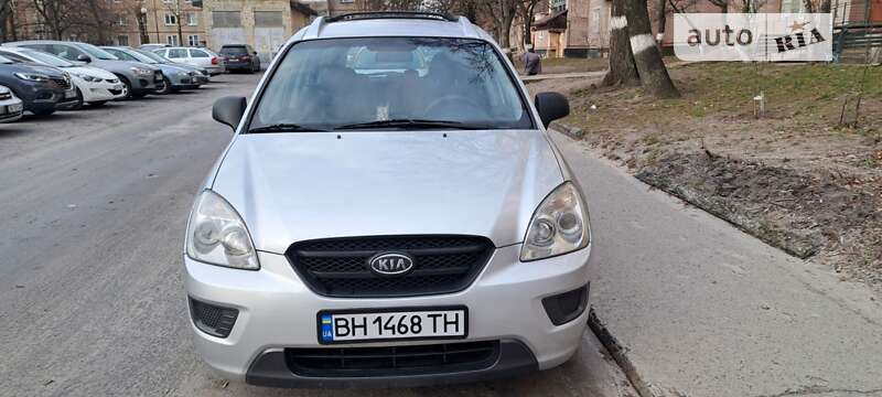 2006 kia carens