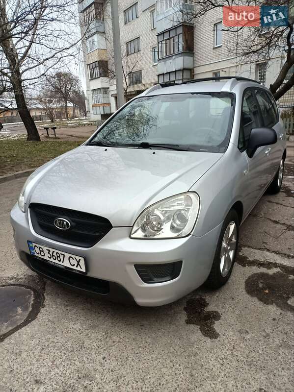 2007 kia carens