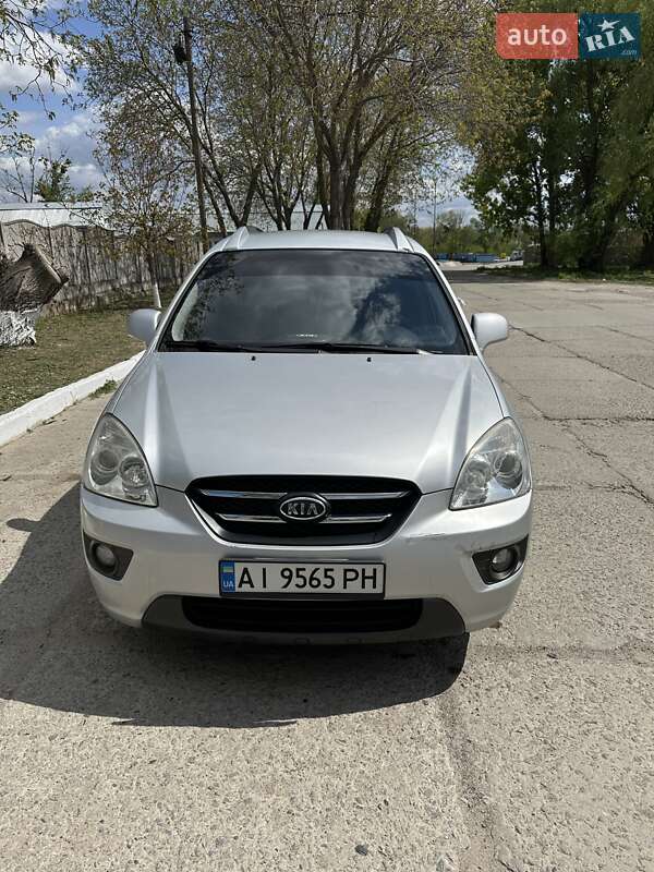 2006 kia carens