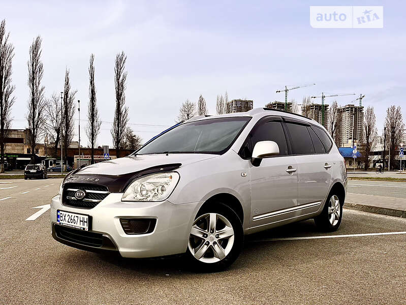 2006 kia carens