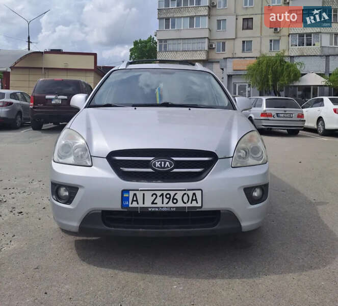 2006 kia carens