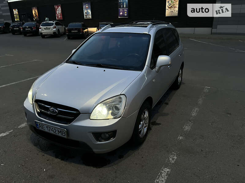 2007 kia carens
