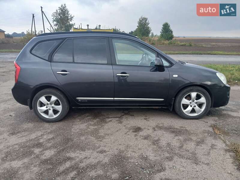 2007 kia carens