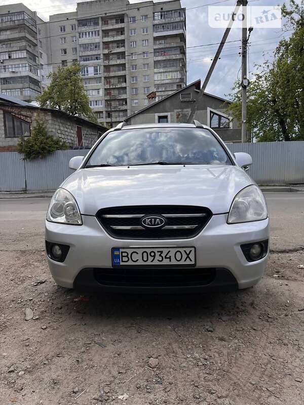 2007 kia carens
