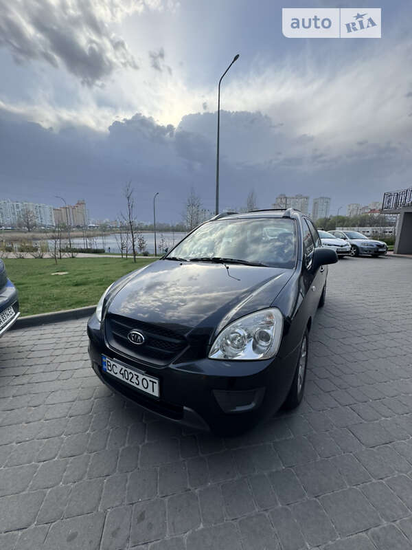 2006 kia carens