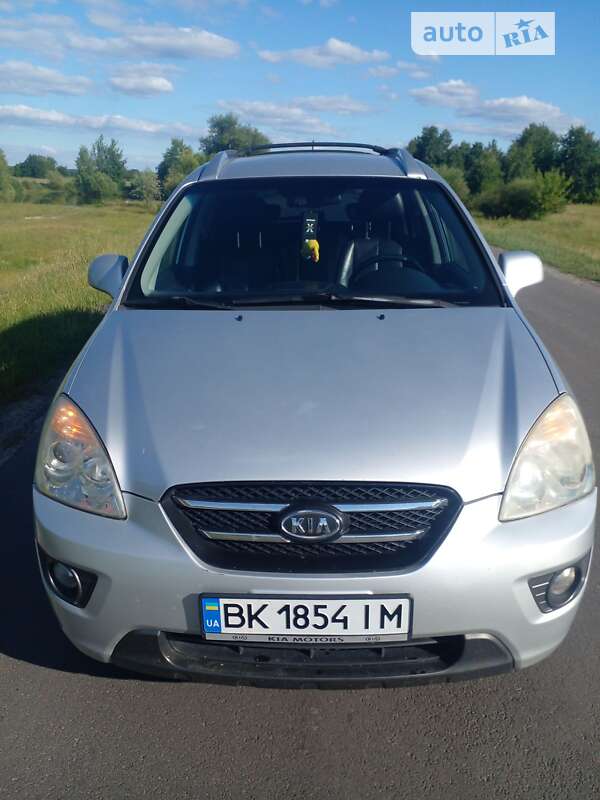 2006 kia carens