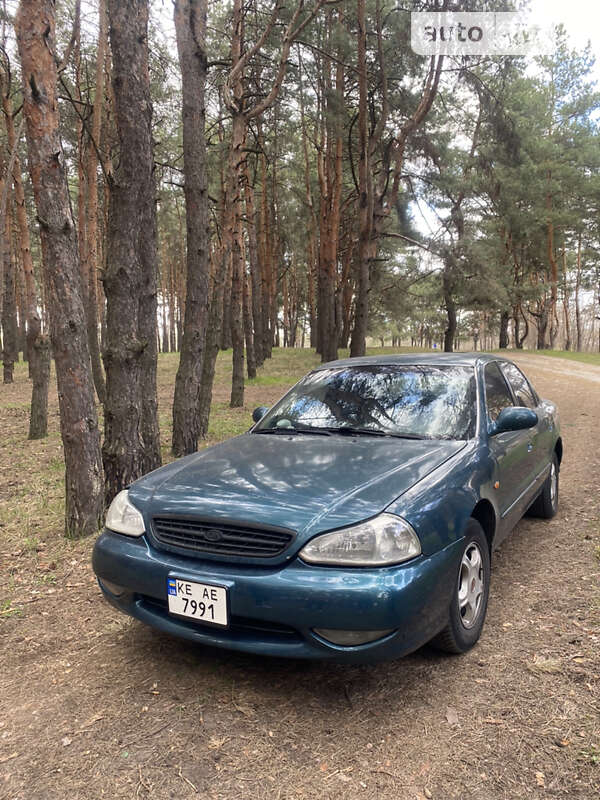 1998 kia clarus