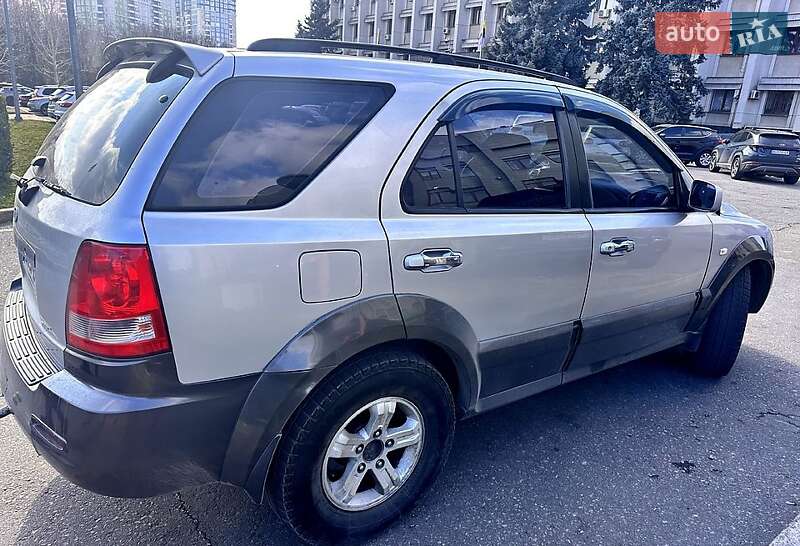 2004 kia sorento