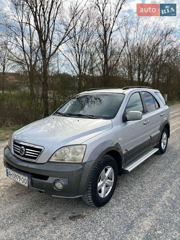 2004 kia sorento