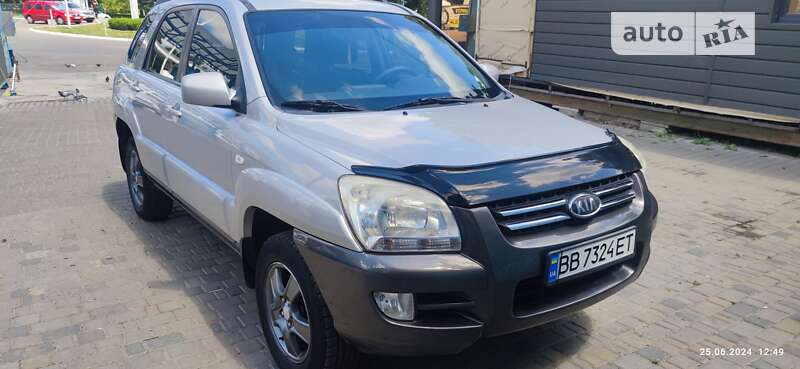2005 kia sportage