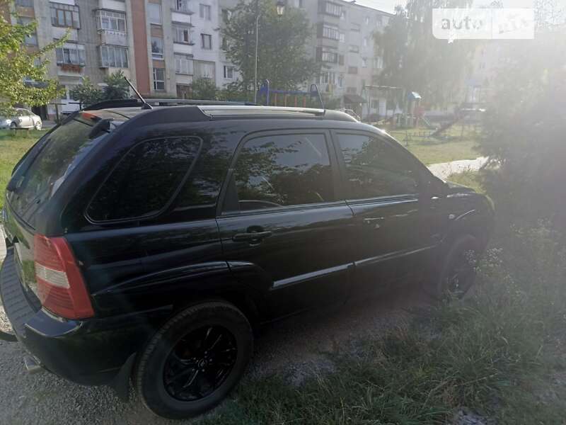 2004 kia sportage