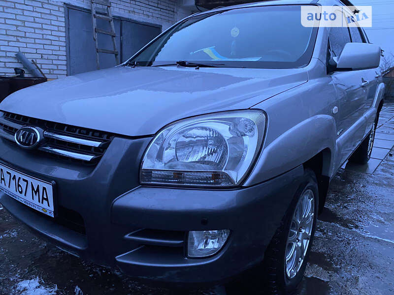 2005 kia sportage