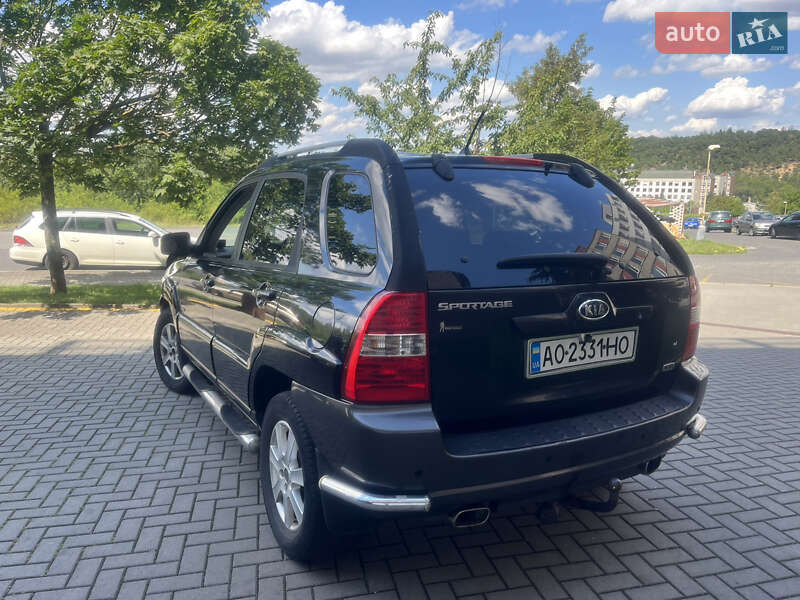 2005 kia sportage