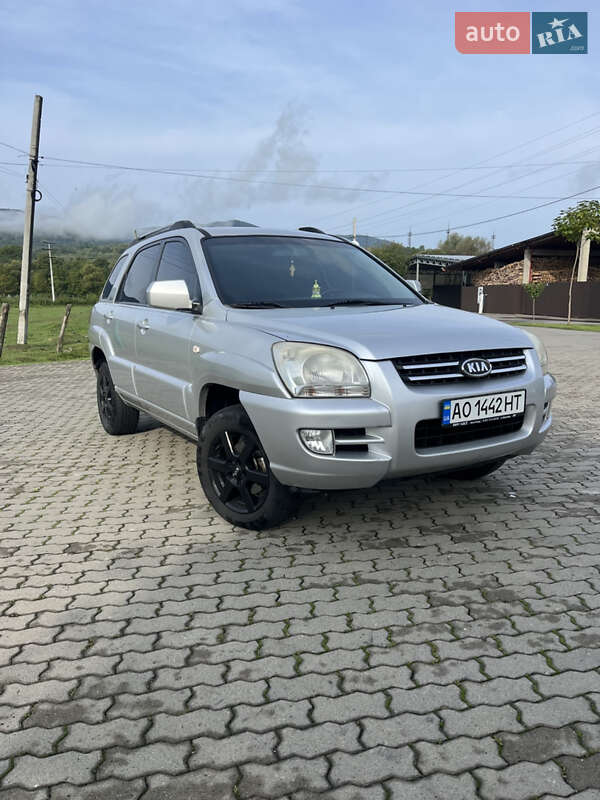 2007 kia sportage