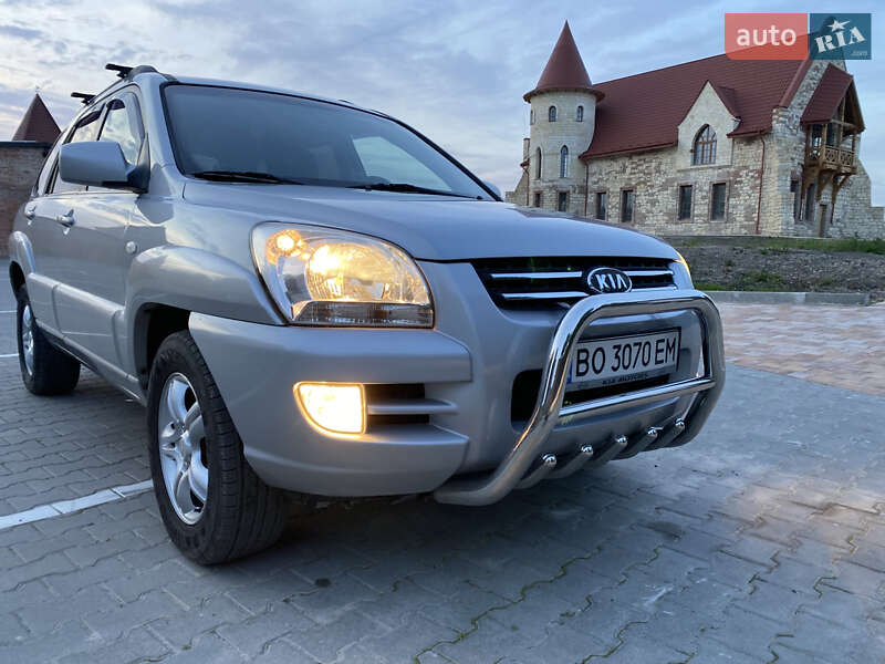 2007 kia sportage