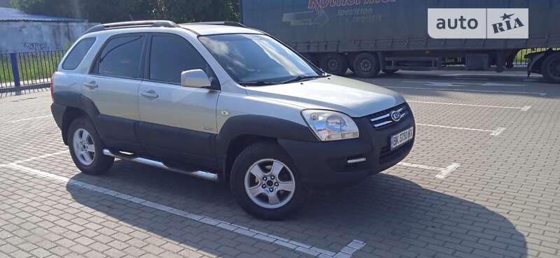 2005 kia sportage